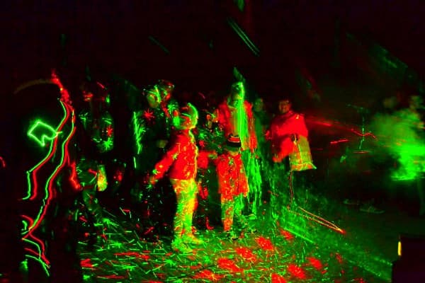Генератор дыма Химки, генератор дыма купить в Химках, генератор дыма для дискотек